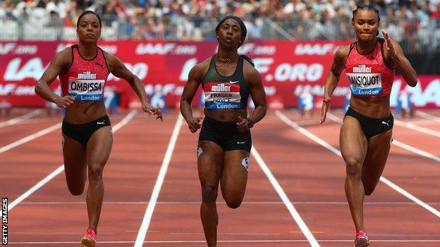 在於中央有 在於中央有